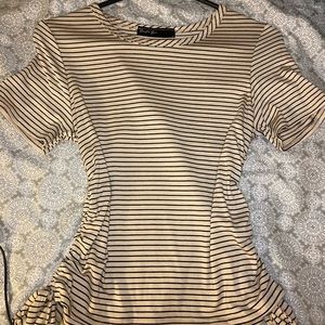 Stripped tee, size medium, color cream/black